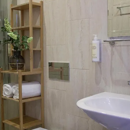 Nations Porto II - Studios & Suites 3*