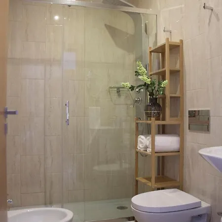 Nations Porto II - Studios & Suites 3*