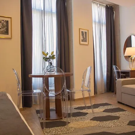Πανσιόν Nations Porto II - Studios & Suites 3*