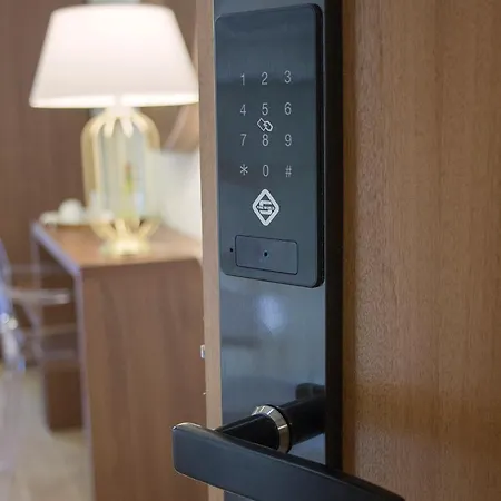 Nations Porto II - Studios & Suites 3* Πόρτο